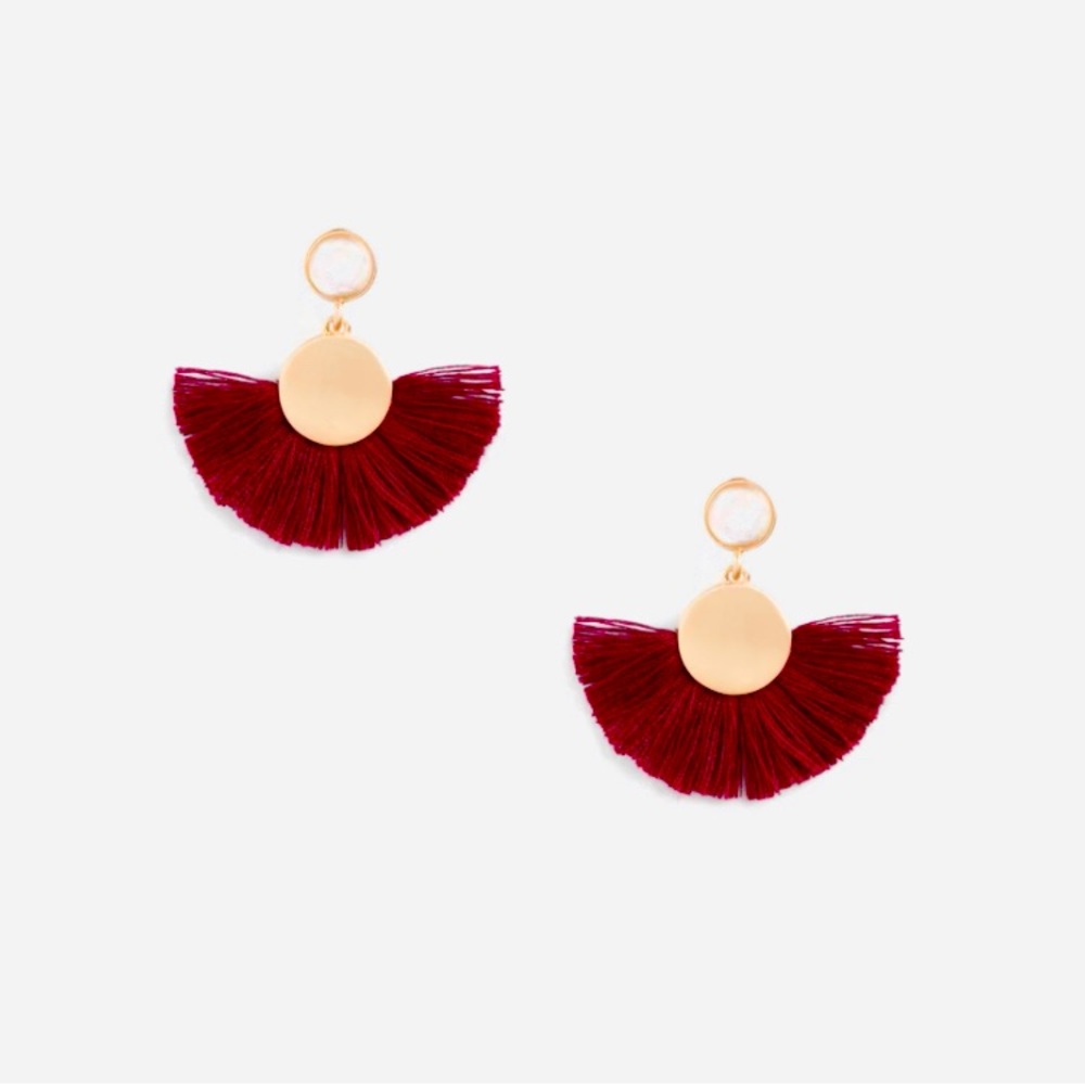 Everri Lance Tassel Earring